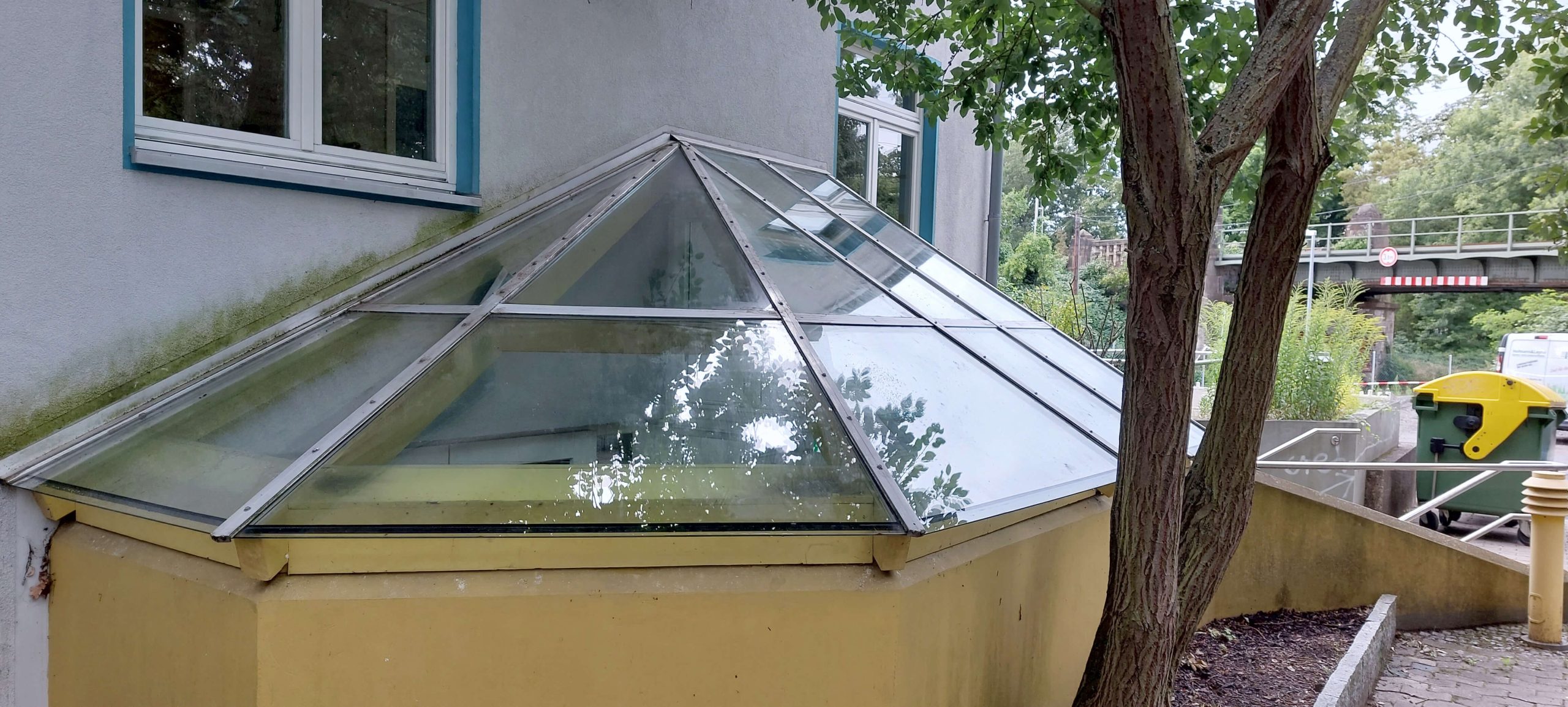 HOCH3 Gebäudemanagement Hannover Döhren, Unsere Leistungen (B2B), Glas- und Fensterreinigung