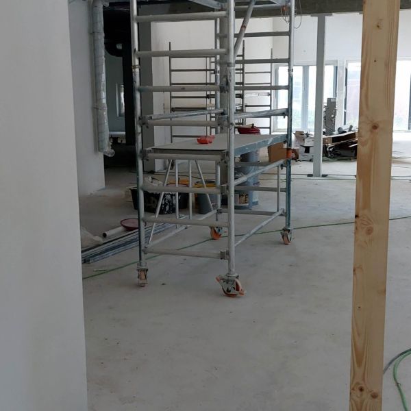 HOCH3 Gebäudemanagement Hannover Döhren, Unsere Leistungen (B2B), Baureinigung und Bauendreinigung